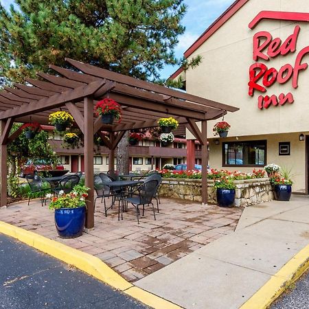 Red Roof Inn Grand Rapids Airport Cascade Exterior photo